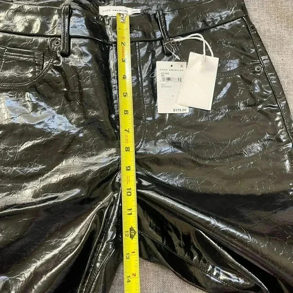 NWT Good American GC125T Women's Pants 8/29 Black Textured Fux Leather Goth - Picture 7 of 11